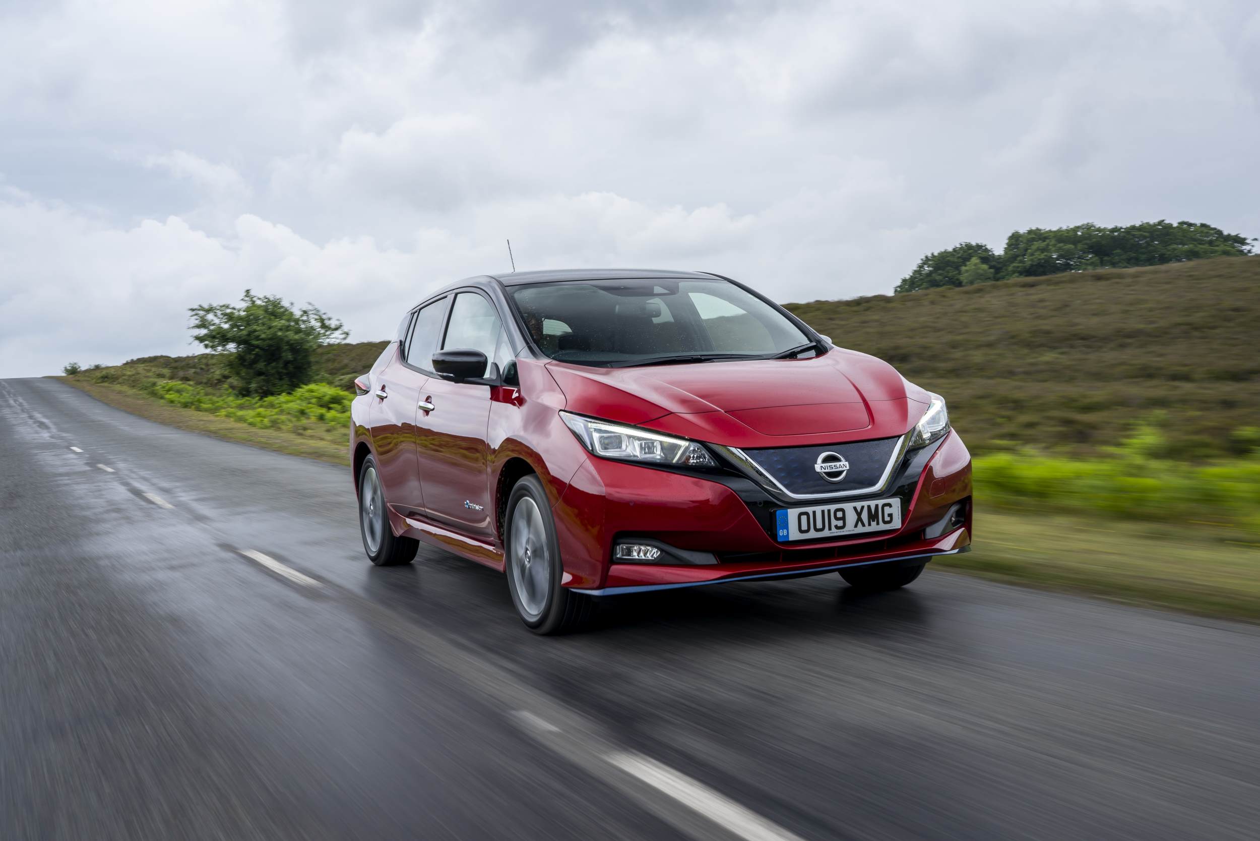 Nissan Leaf Review And Buyers Guide | Electrifying